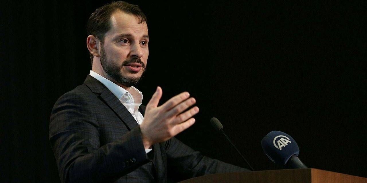 Berat Albayrak sonrası AK Parti'den o da istifa etti