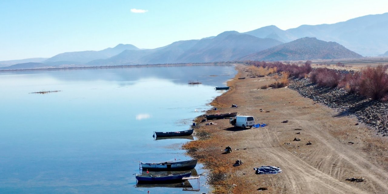 Konya'daki Suğla Gölü'nde sular çekildi