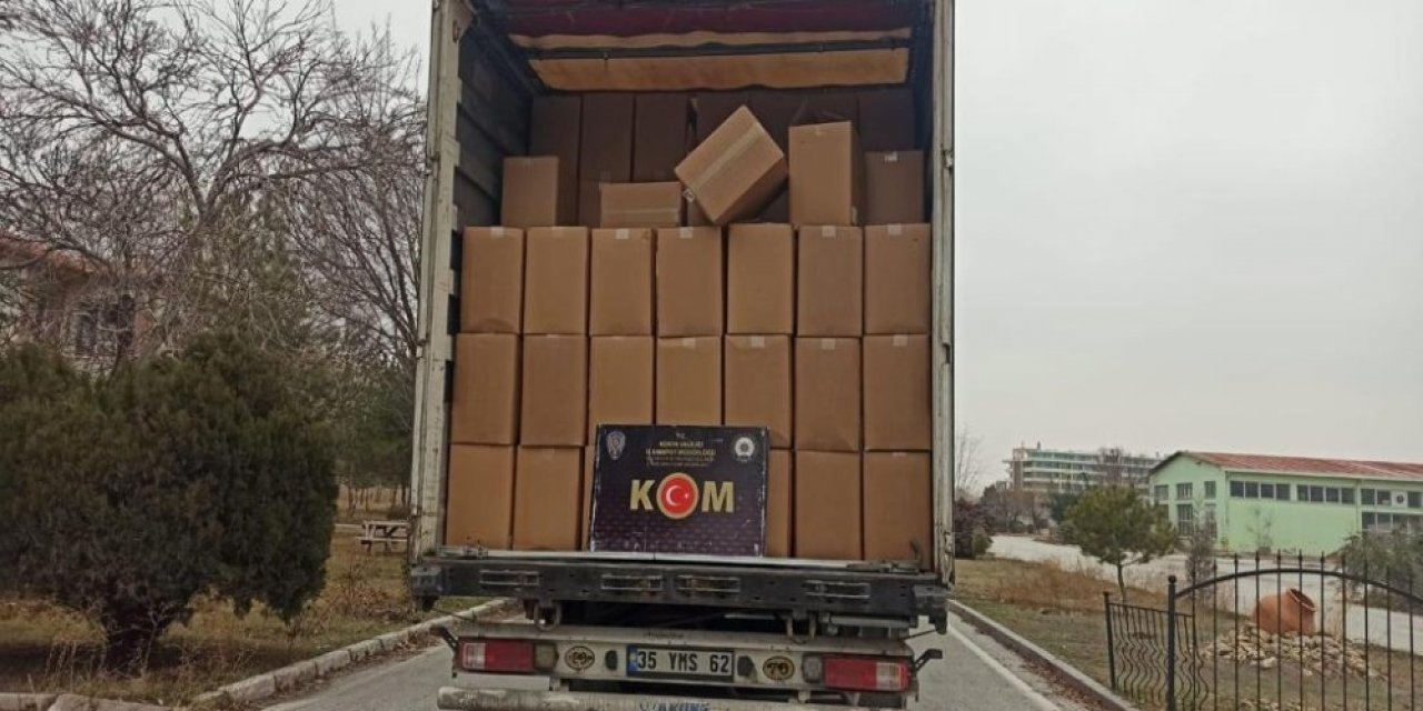 Konya’da 9 ton 230 kilogram kaçak tütün ele geçirildi