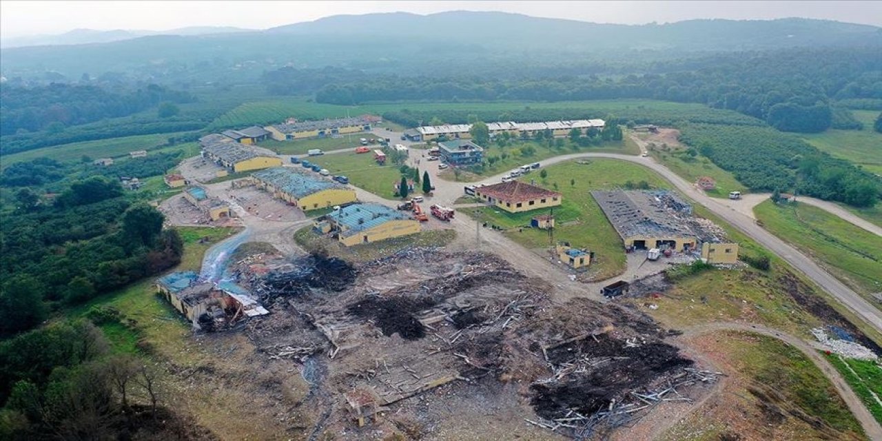 Sakarya'da havai fişek fabrikasındaki patlamaya ilişkin 7 sanık hakim karşısında