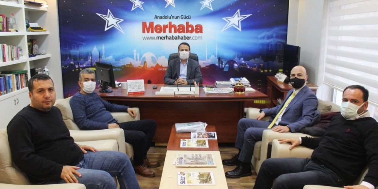 Eğitim İş'ten Merhaba Gazetesi'ne ziyaret