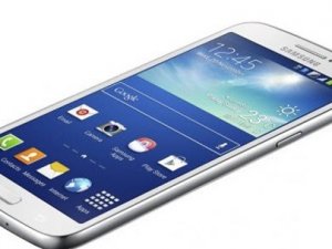 Samsung'un dev ekranlı bombası