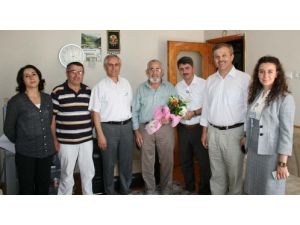 Taburcu Edilen Hastalar Evinde Ziyaret Ediliyor