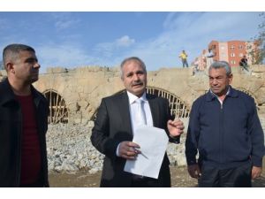 Başkan Özgan: Tarihi Köprü Kozan’ın Can Damarı Olacak
