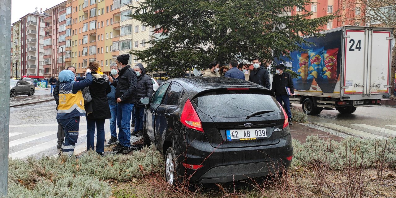Seydişehir'de trafik kazası: 2 yaralı