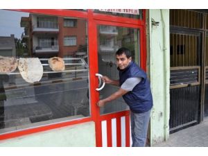 Reyhanlı'daki Fırınlar Suriye Ekmeğine Tepki İçin Eylem Yaptı