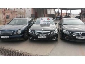 Lüks Oto Kaçakçılarına Darbe