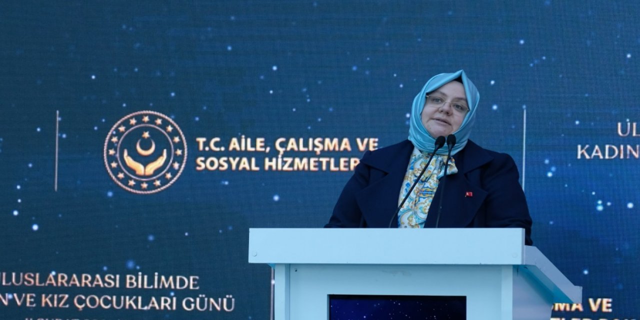 Bakan Selçuk: Kadınlarımızın karar alma mercilerinde olmaları için uğraşıyoruz