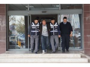 Deri Hırsızı Kamerada