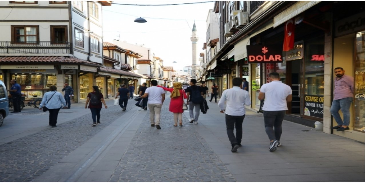 Konya’nın Kalbinde Yaya Olmak