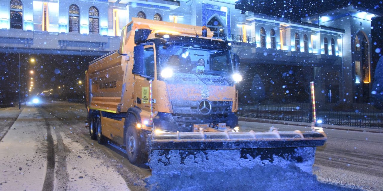 Büyükşehir kar ve buzlanmaya karşı teyakkuz halinde