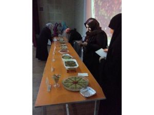 Kırıkhan'da Aşureler Yarıştı