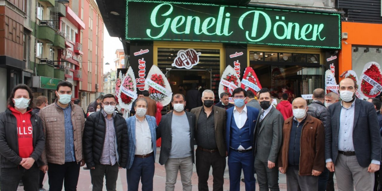 Geneli Döner Zafer şubesini açtı