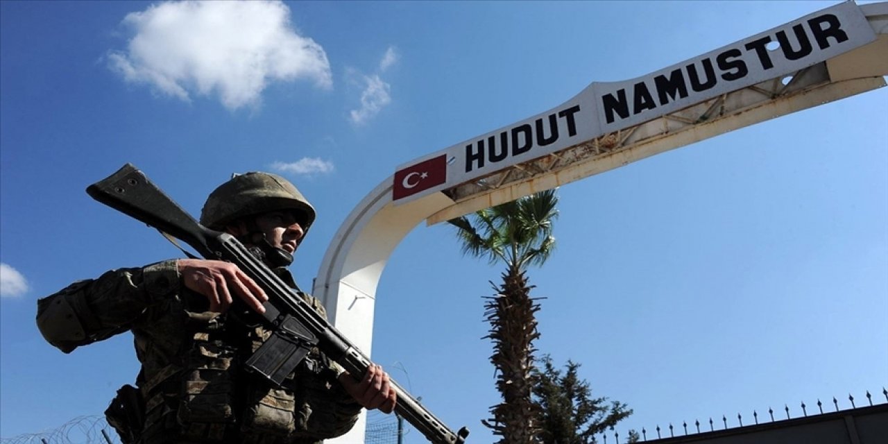 Türkiye'ye yasa dışı yollardan girmeye çalışan biri terörist 2 Suriyeli yakalandı