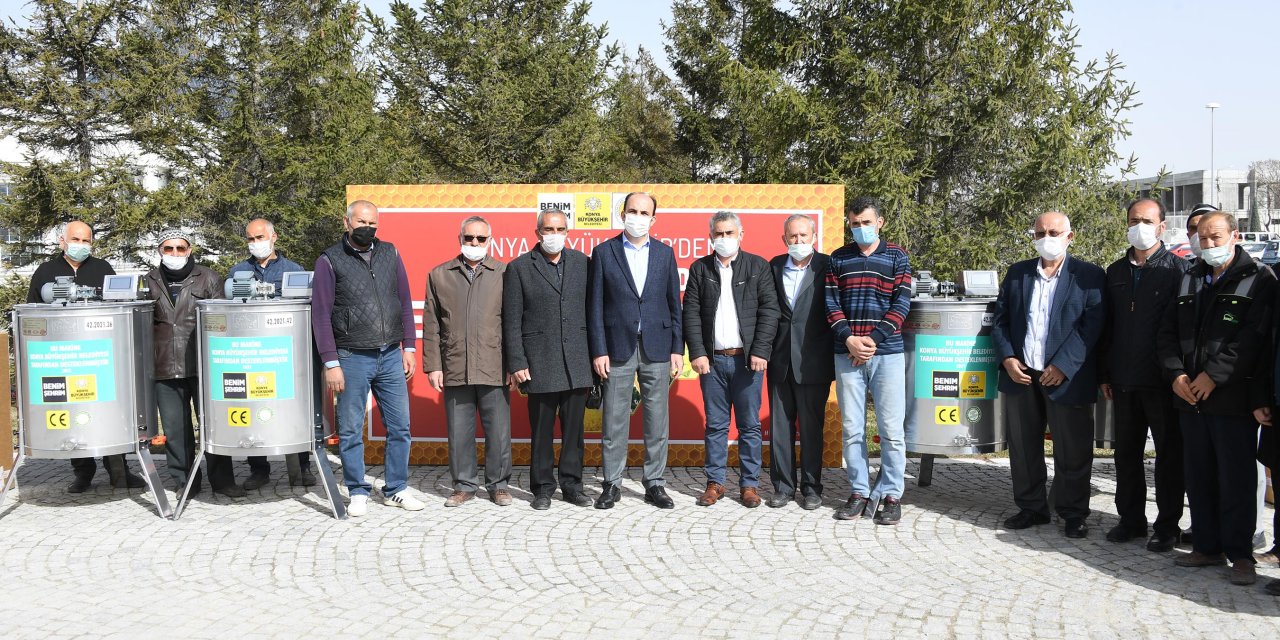 Konya Büyükşehir Belediyesi'nden bal üreticilerine 2 milyon lira destek