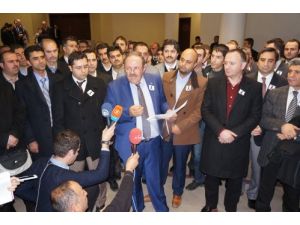 Dershaneciler 'Konu Mankeni Olmak İstemiyoruz' Deyip Toplantıyı Terk Etti