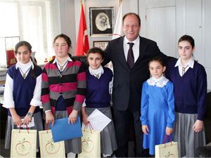 Öğrenciler Başkan Oprukçu'yu ziyaret etti