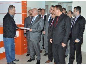 Vali İpek Gıda Tarım Ve Hayvancılık İl Müdürlüğü'nün Yeni Binasını Gezdi