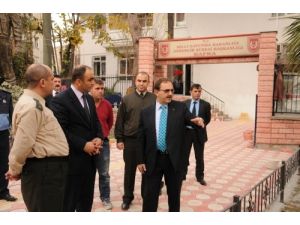 Başkan Şahin Asfaltlama Ve Kaldırım Çalışmalarını İnceledi