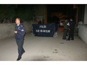 Aynı Saatlerde Doktor İle Genç Bir Kadın Öldürüldü