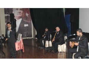 Keyder’den Reşit Muhtar'lı Türkü Gecesi