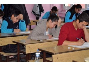 Yozgat’ta Çocukların Sınav Heyecanına Aileleri De Ortak Oldu