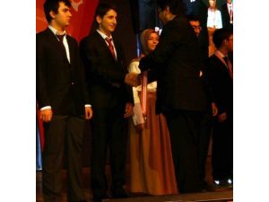 Yıldırımhanlı Öğrenci Bilim Olimpiyatları'nda Türkiye Üçüncüsü Oldu