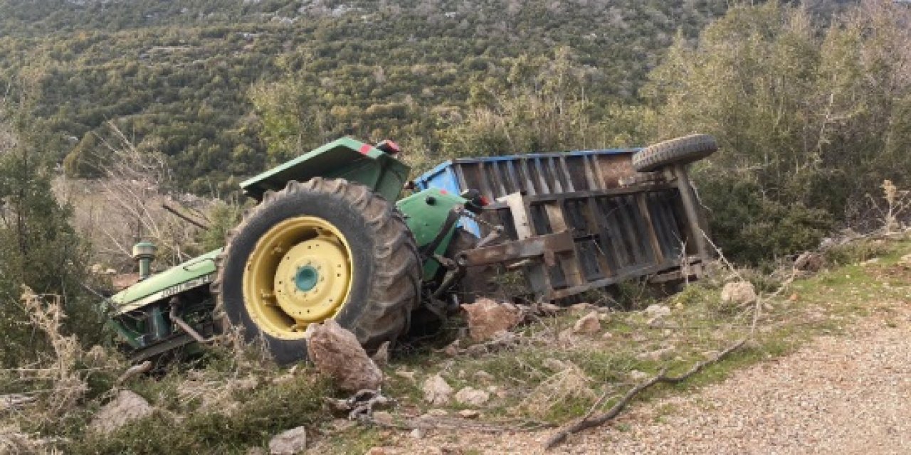 Karaman'da devrilen traktörün sürücüsü yaşamını yitirdi