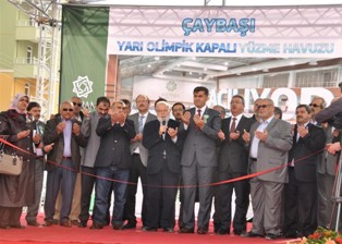 Konya'nın ilk ekolojik yüzme havuzu açıldı