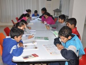 Roman Çocuklar: Etüt Merkezleri Kapatılmasın