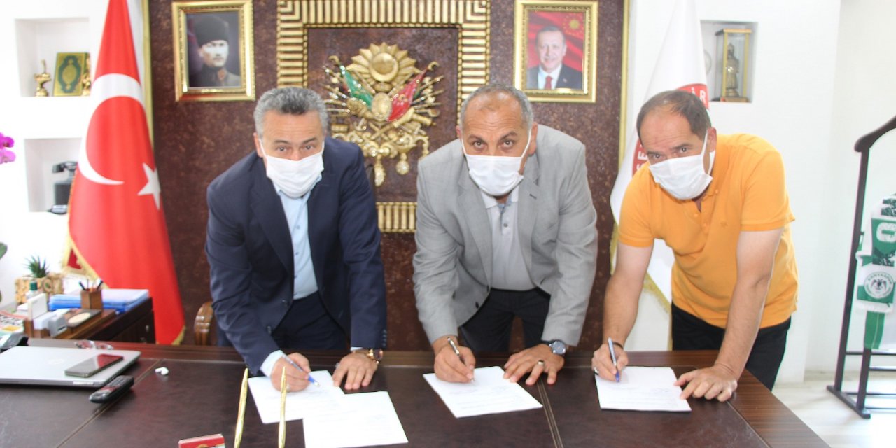 Seydişehir'de belediye ile muhtarlar derneği arasında yardım protokolü imzalandı