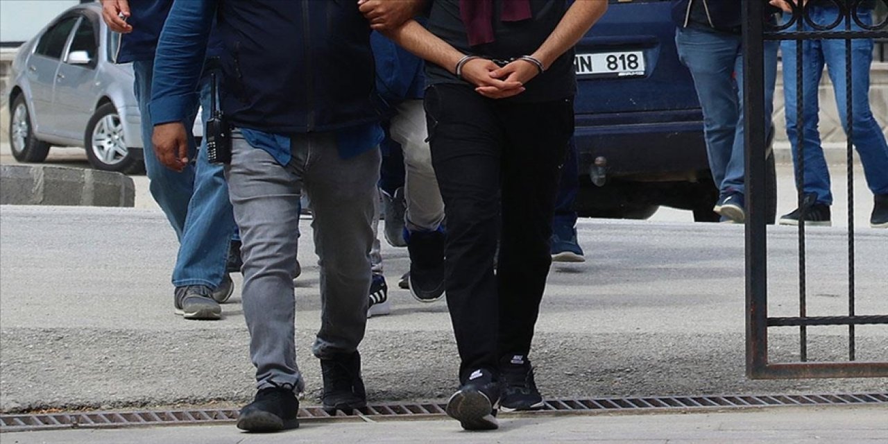 Edirne merkezli FETÖ'nün 'mahrem yapılanması' soruşturmasında 22 gözaltı