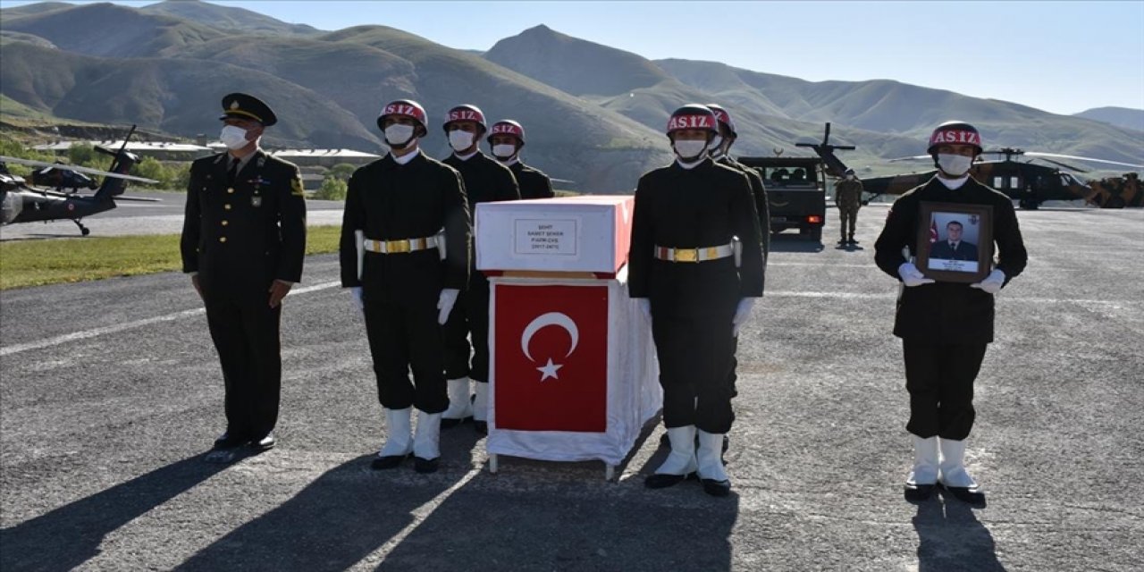 Şehit olan Piyade Jandarma Uzman Çavuş Samet Şeker için tören düzenlendi