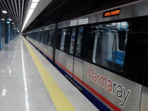 Marmaray'da 50 bin dolar buldu