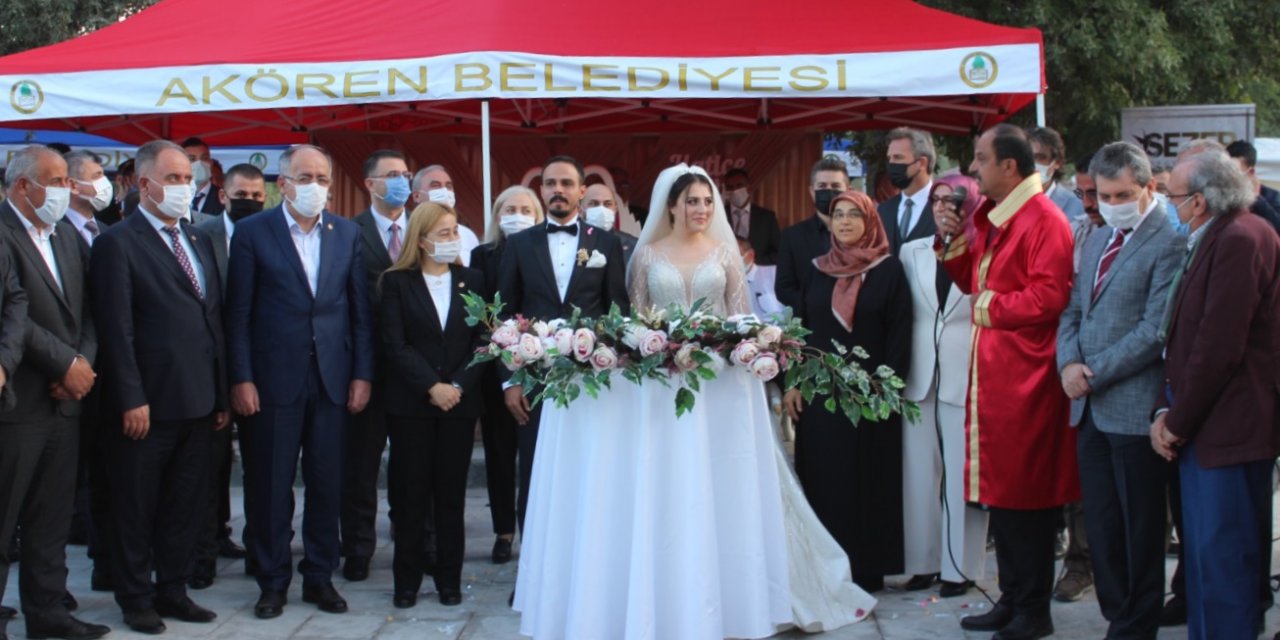 Başkan İsmail Arslan oğlunu evlendirdi