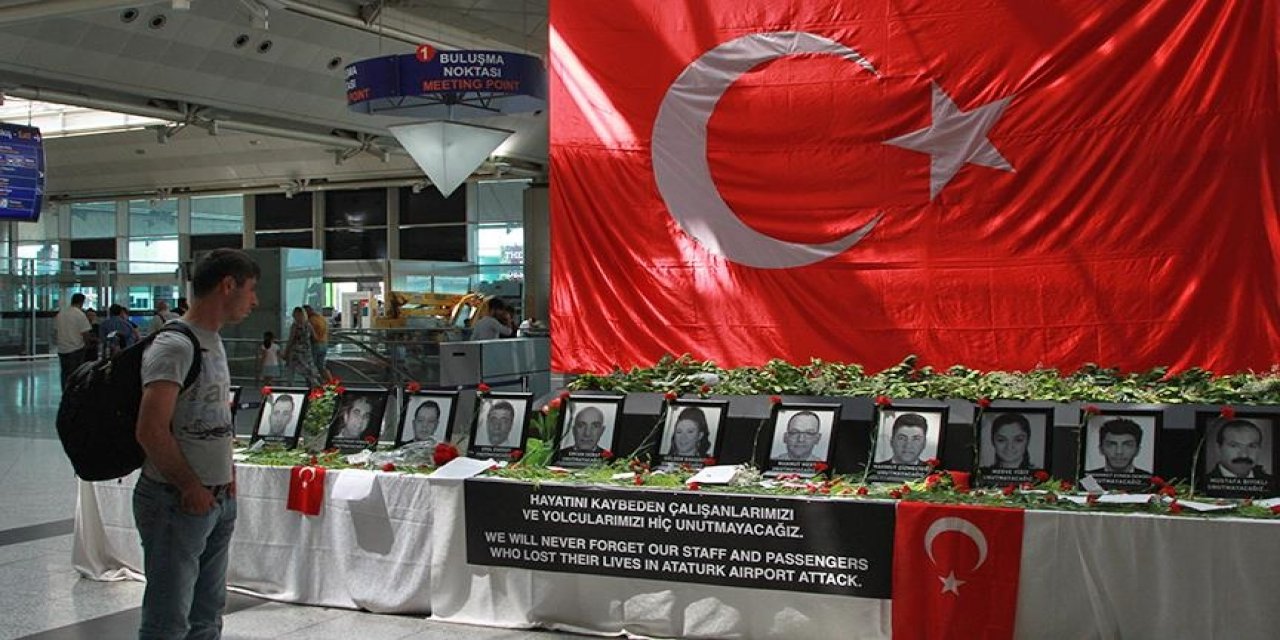 Atatürk Havalimanı'ndaki terör saldırısının üzerinden 5 yıl geçti, sanıkların dosyası Yargıtay'da