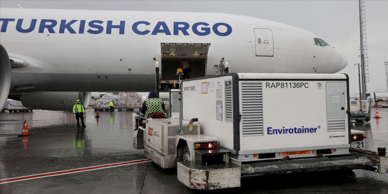 Turkish Cargo 100 milyon doz Kovid-19 aşısını dünyanın birçok ülkesine taşıdı