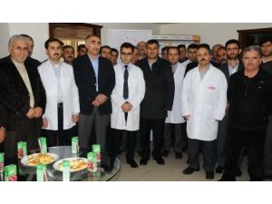 İş Adamları Ve Esnaflardan Öğretmenlere Destek