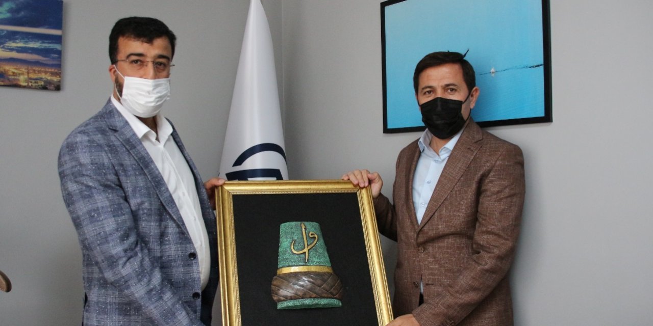 Karatay Belediye Başkanı Kılca'dan, AA Konya Bölge Müdürü Yerlikaya'ya "hayırlı olsun" ziyareti