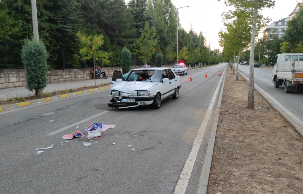 Otomobilin çarptığı yaya hayatını kaybetti