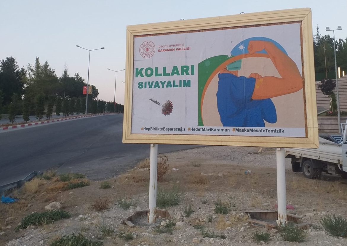 Karaman'da bilboardlardan 'aşı olun" çağrısı