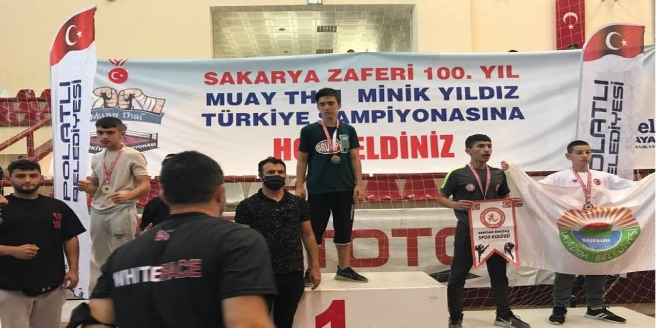 Uğur Yıldız muay thaideTürkiye Şampiyonu oldu