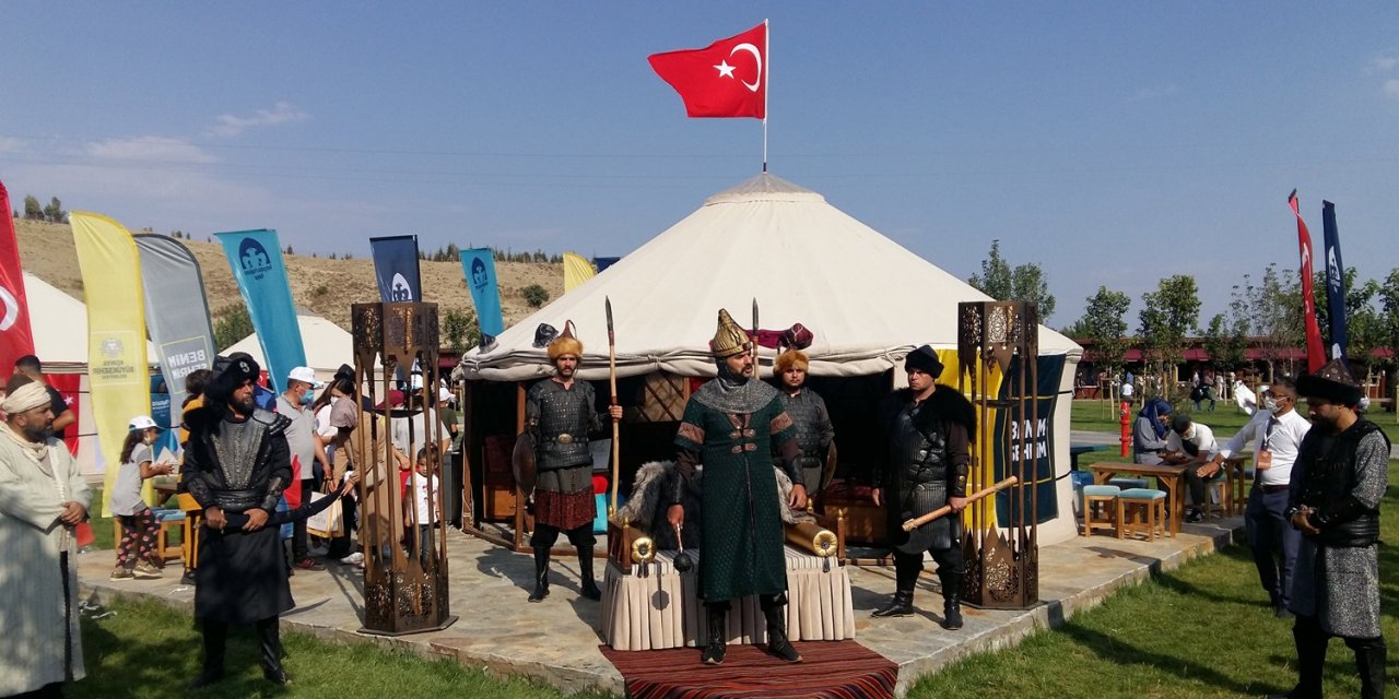 Malazgirt Zaferi coşkuyla kutlandı