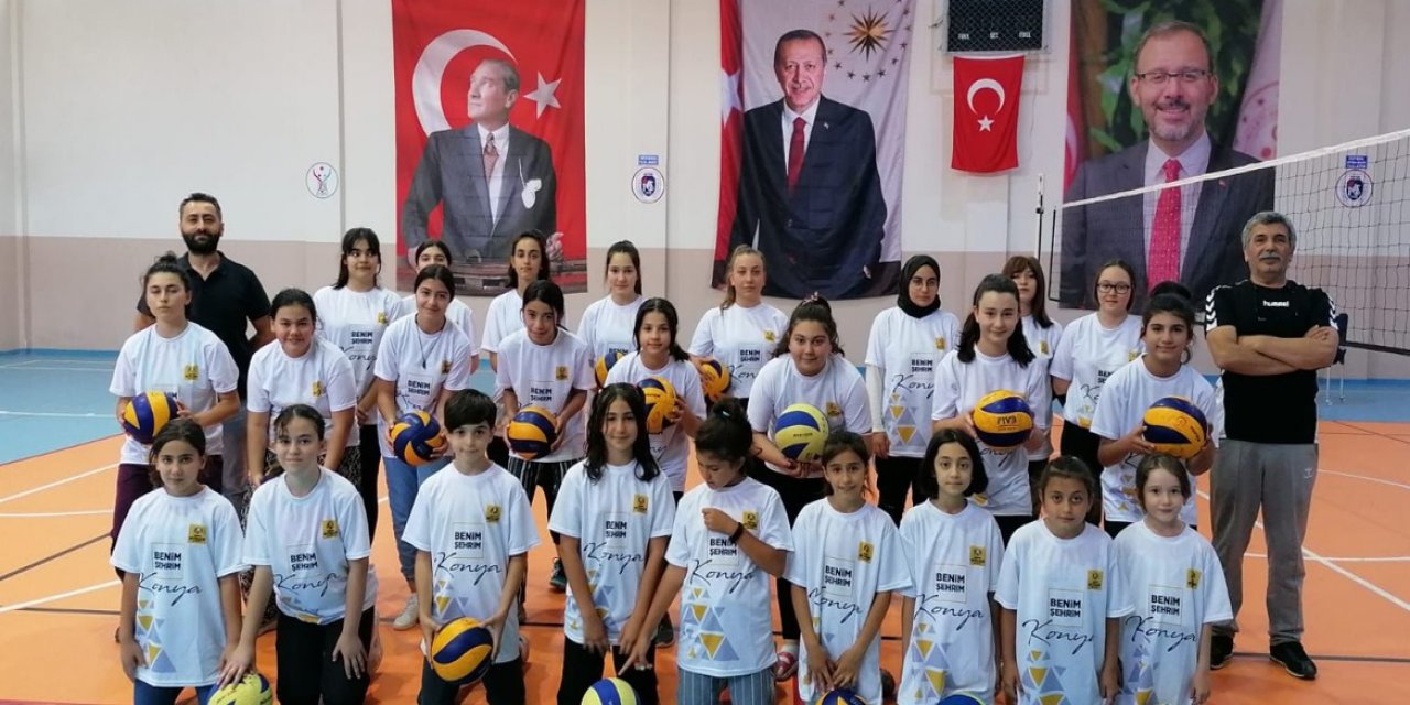 “Spor Konya Projesi” ile binlerce çocuk sporla buluştu