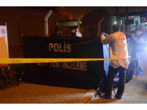İzmir'de Şüpheli Ölüm