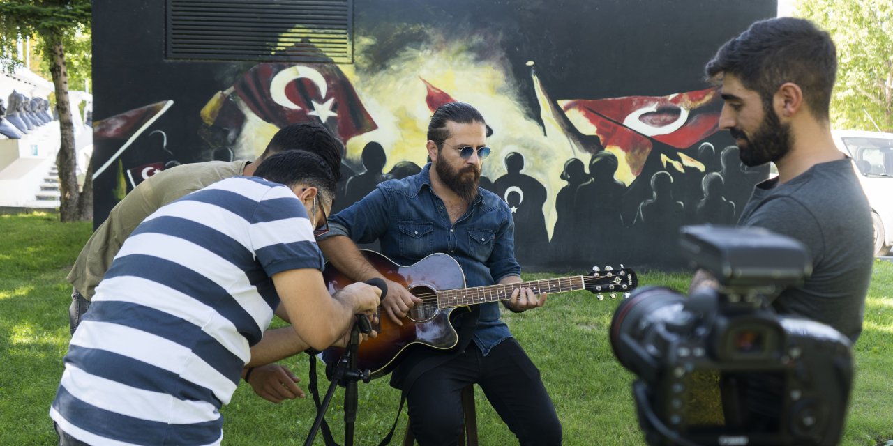 Selçuk Üniversitesi öğrencileri kampüslerini müzikle tanıtıyor