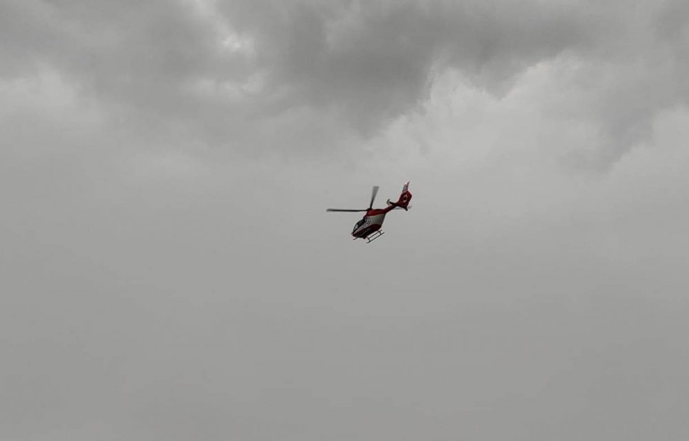 Ambulans helikopter Kalp krizi geçiren hasta için havalandı