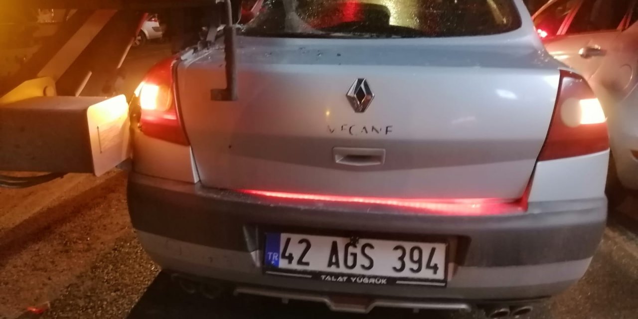 Beyşehir'de sürücü el frenini çekmeyi unutunca kamyon kontrolden çıktı