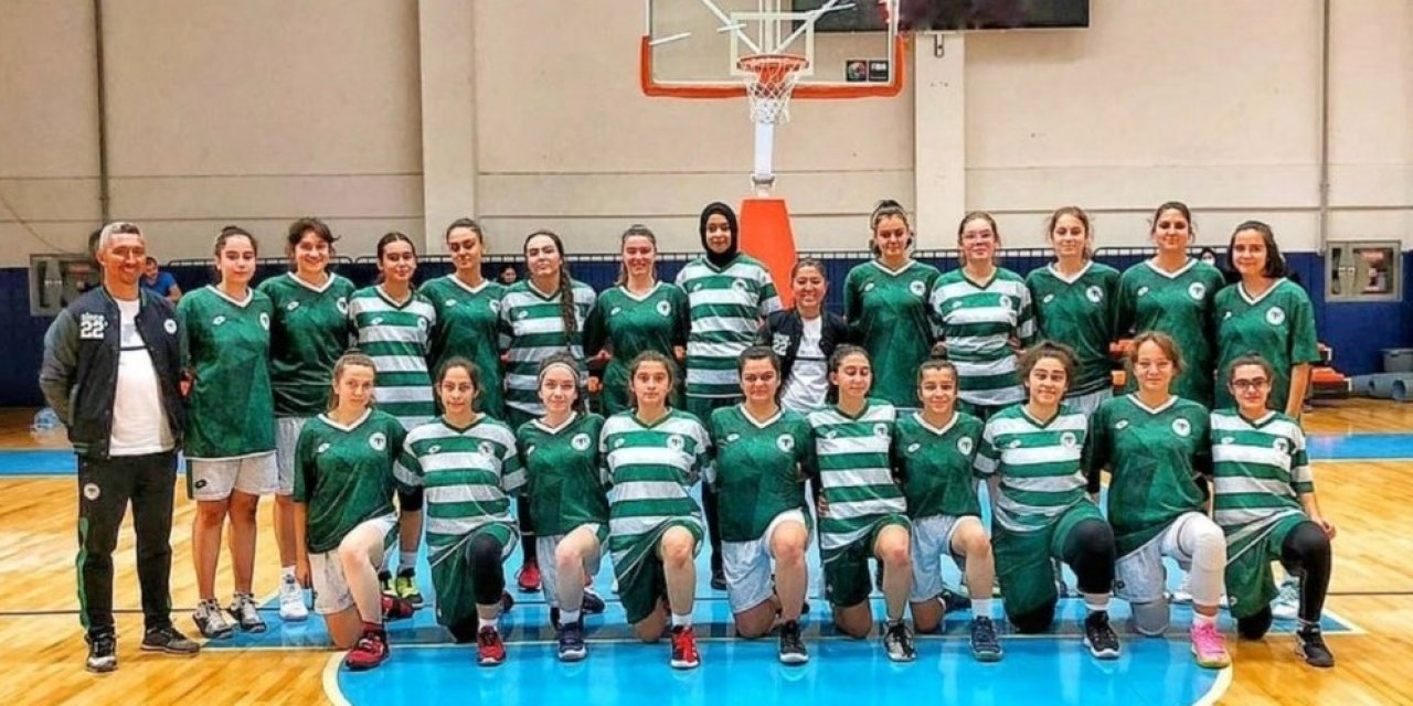 Konyaspor U18 Kadın Takımı Yaz Ligi Müsabakalarında finale yükseldi