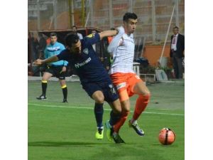 Adanaspor: 2 - Bucaspor: 3